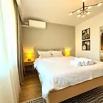 Apartman Fundeni Langa Spital