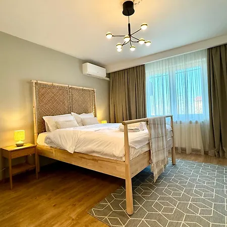 Fundeni Langa Spital Apartmán