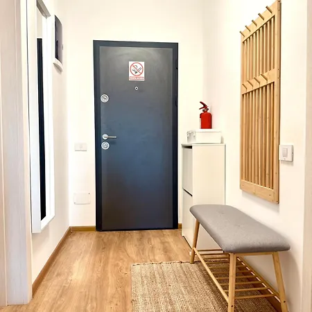 Fundeni Langa Spital Apartmán