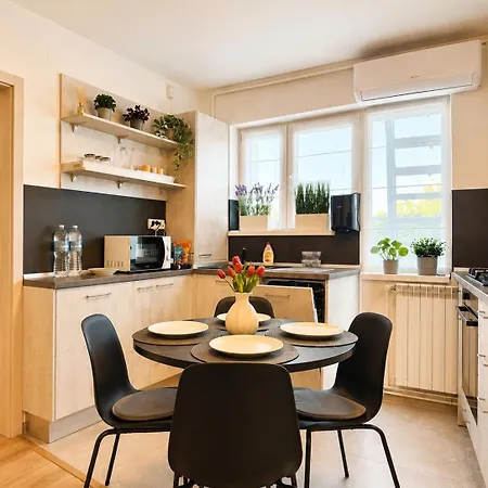 Fundeni Langa Spital Apartmán Bukurešť