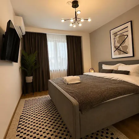 Fundeni Langa Spital Apartmán *