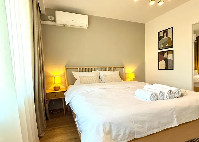 Lejlighed Fundeni Langa Spital