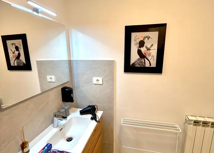 Fundeni Langa Spital